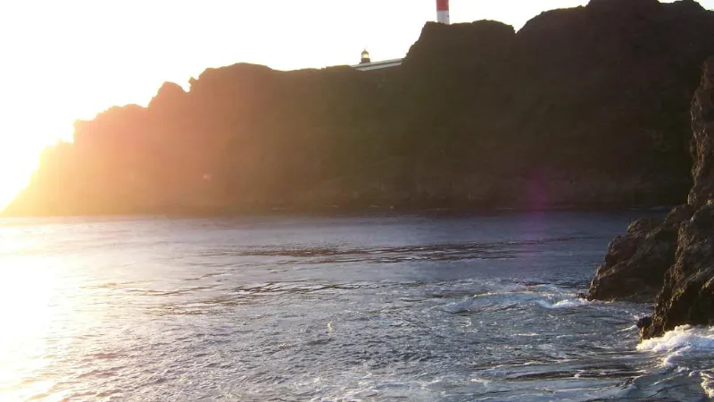 Faro de la Punta de Teno (Tenerife - Islas Canarias)