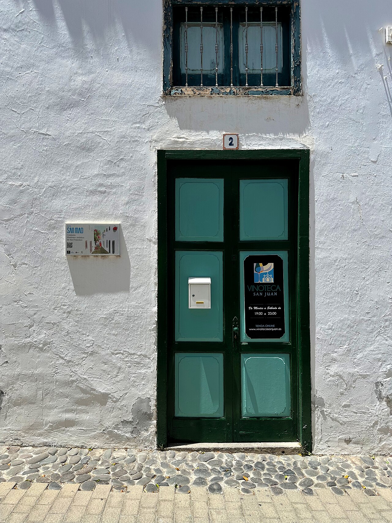 El casco histórico de Telde se sitúa muy cerca del Real Barranco del mismo nombre. La ciudad castellana se fundó muy cerca de tres poblados prehispánicos que fo